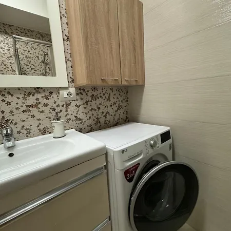 Bejart 7 Τίρανα